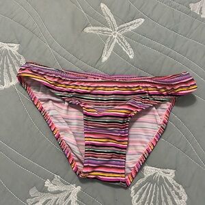 VENUS BIKINI BATHING SUIT BOTTOM / SIZE 4 / LIKE NEW /PRETTY MULTICOLOR STRIPES